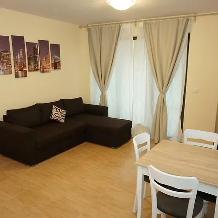 Boulevard Sea Slăntjev Brjag