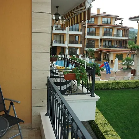 Boulevard Sea Lägenhetshotell Slăntjev Brjag