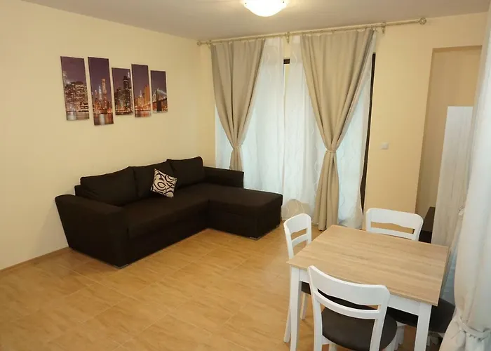 Boulevard Sea Slăntjev Brjag